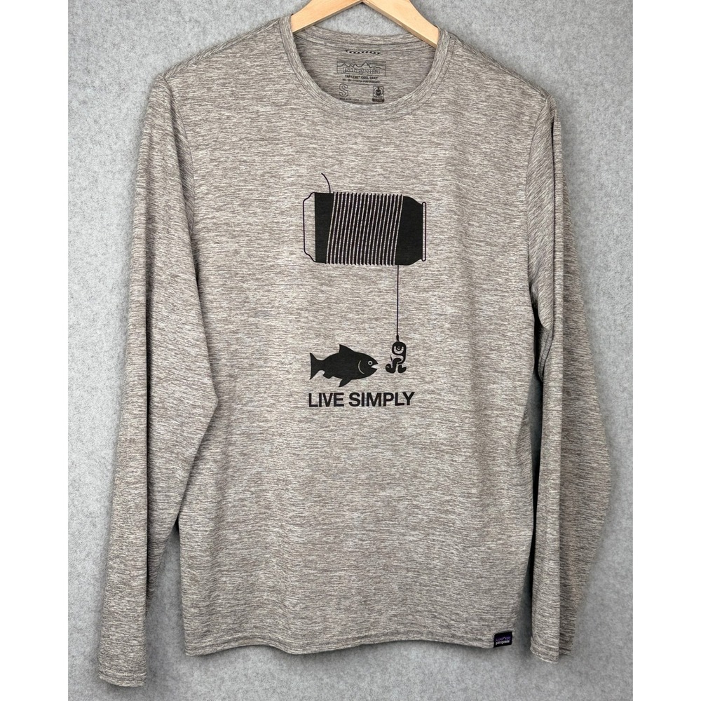 Patagonia Shirt Mens S Gray Capilene Cool Daily Live Simply Fishing Graphic